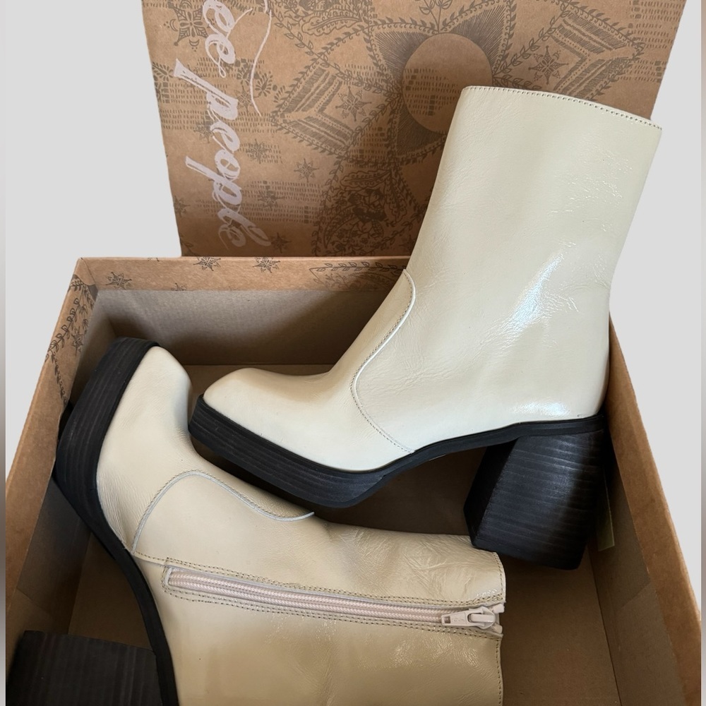 Free People Ruby Platform Bootie (Women) - Picture 14 of 16